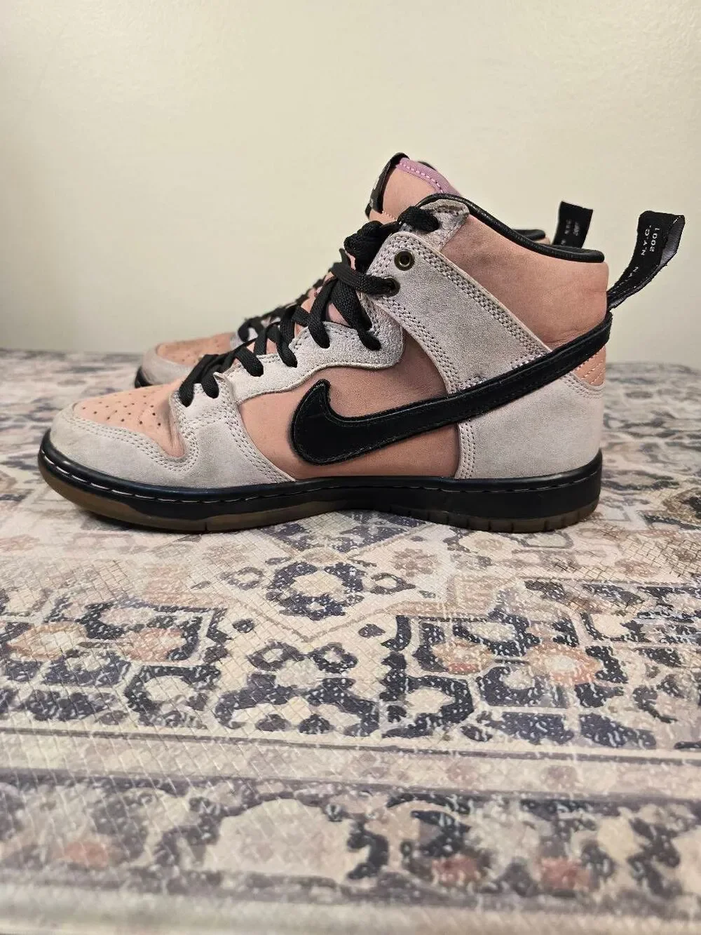 KCDC Brooklyn Skateshop Nike Dunk SB High 20th Anniversary Pink Men's Size 8.5
